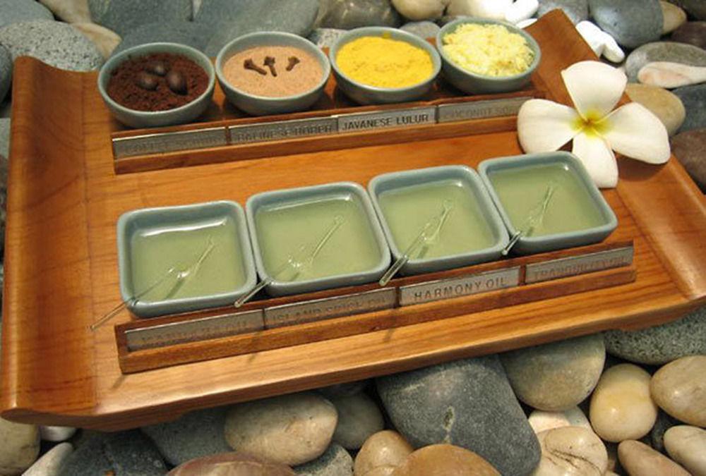 美里万豪度假酒店 米里 外观 照片 A selection of spa treatments