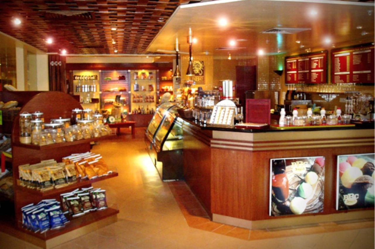 美里万豪度假酒店 米里 外观 照片 A typical coffee shop