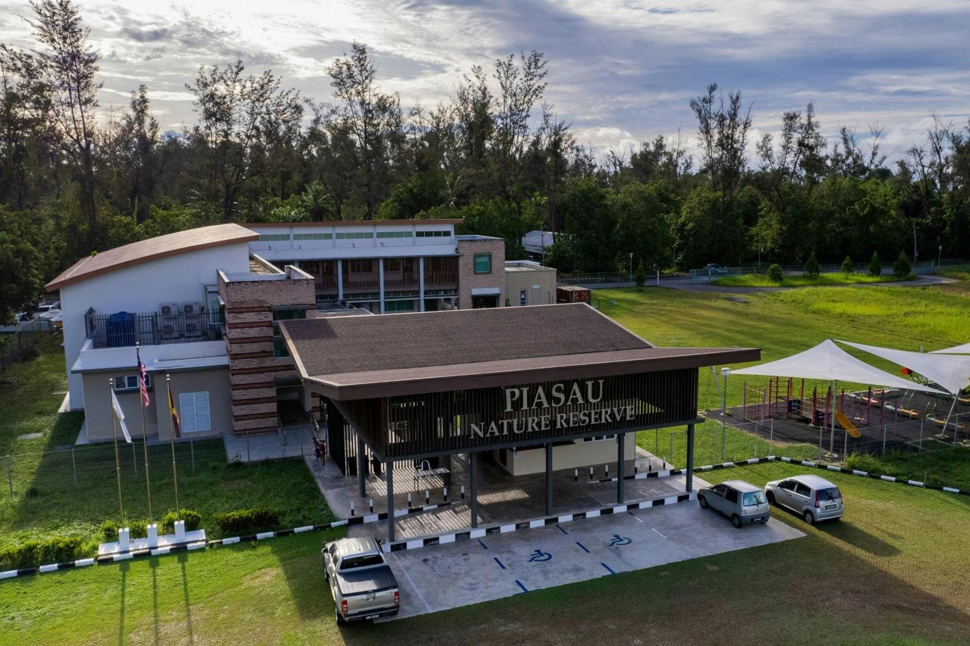 美里万豪度假酒店 米里 外观 照片 Pisaut Nature Reserve