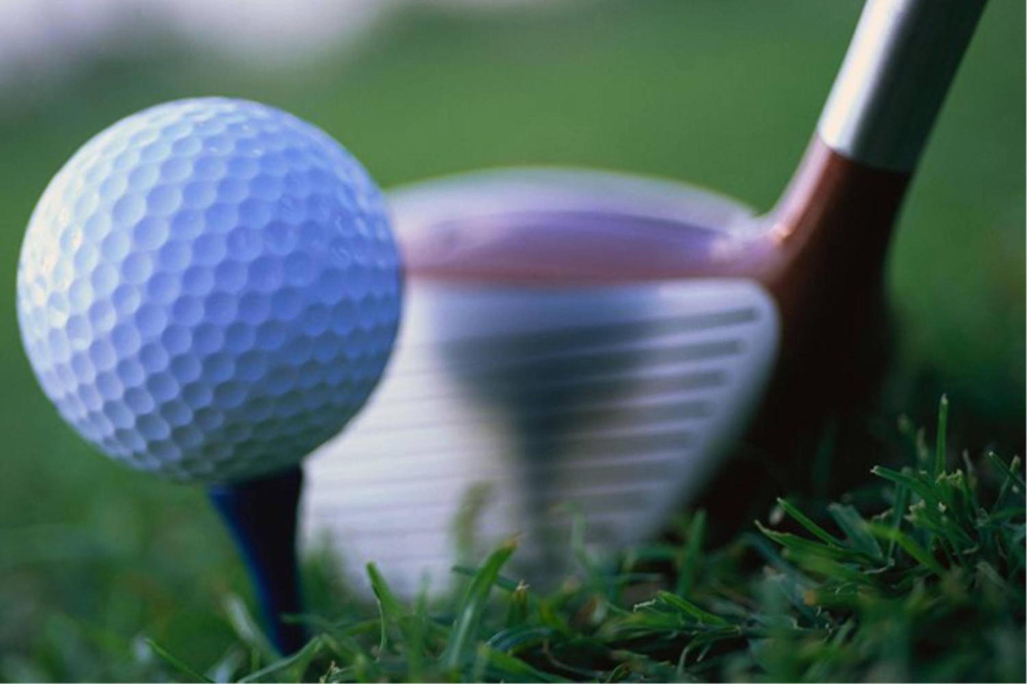 美里万豪度假酒店 米里 外观 照片 Golf ball and driver